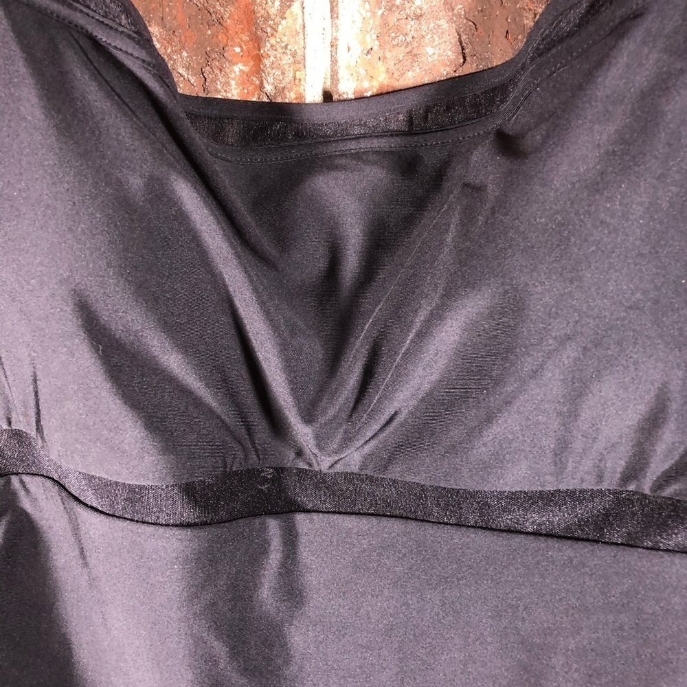 Dkny Mesh Slimming One Piece Swimsuit - Picture 3 of 7